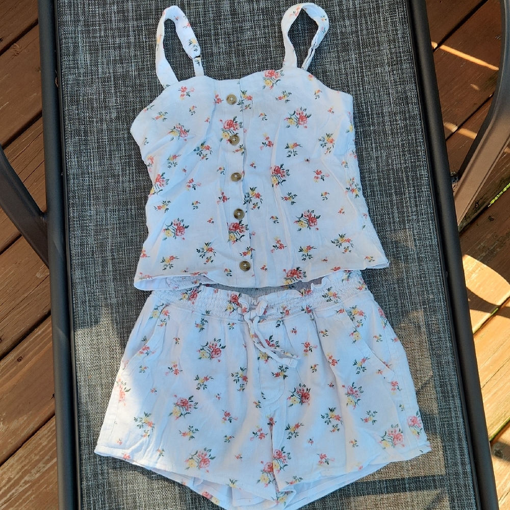 Abercrombie Kids Floral White Matching Set